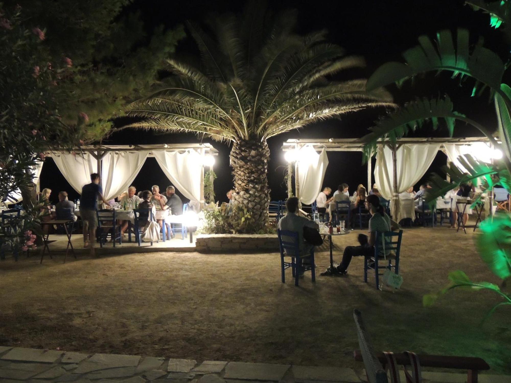 Armonia By Grispos Villas Schoinoussa Bagian luar foto